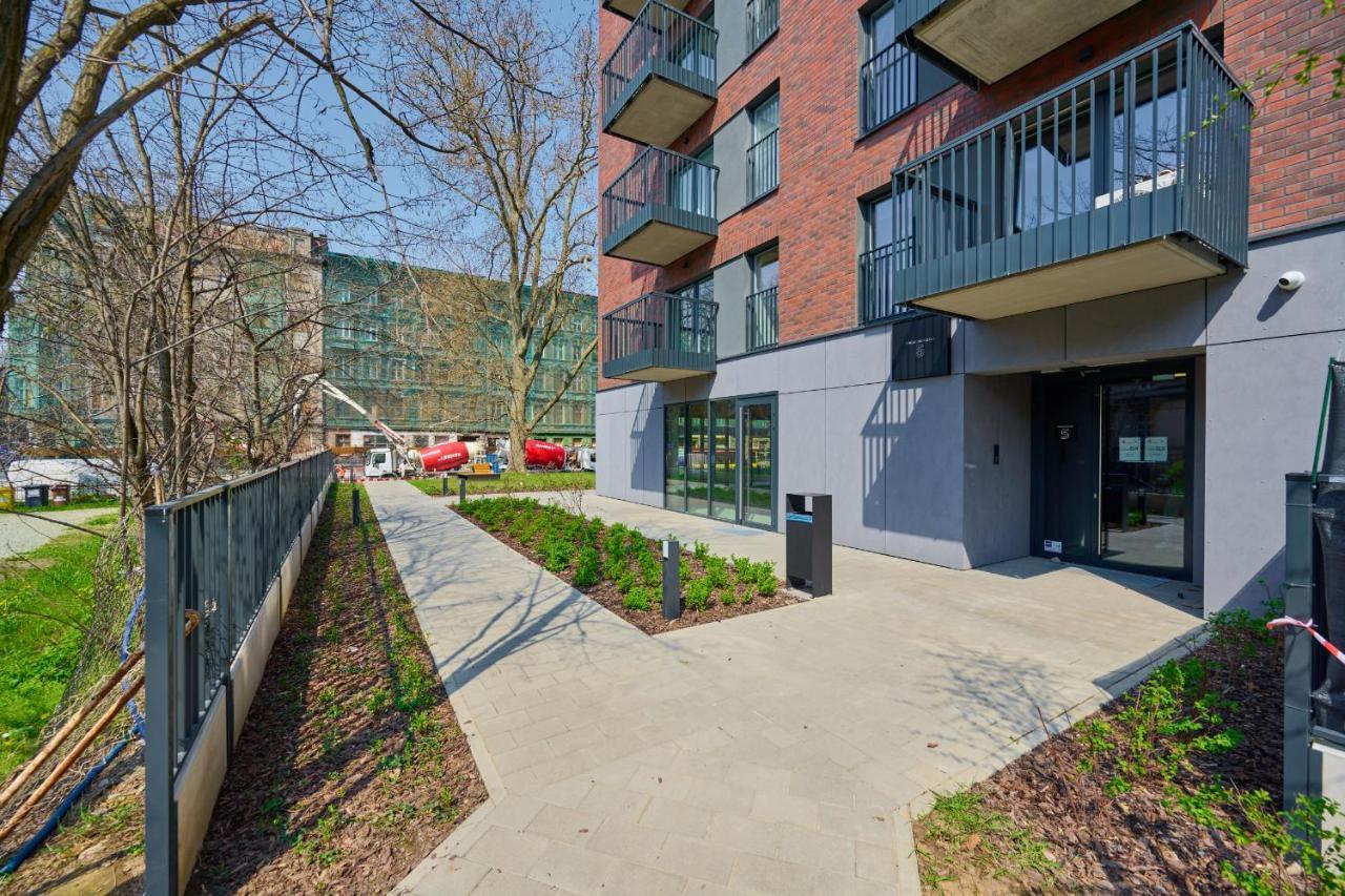Modern Elegance Apartments Wroclaw With Ac By Noclegi Renters Extérieur photo