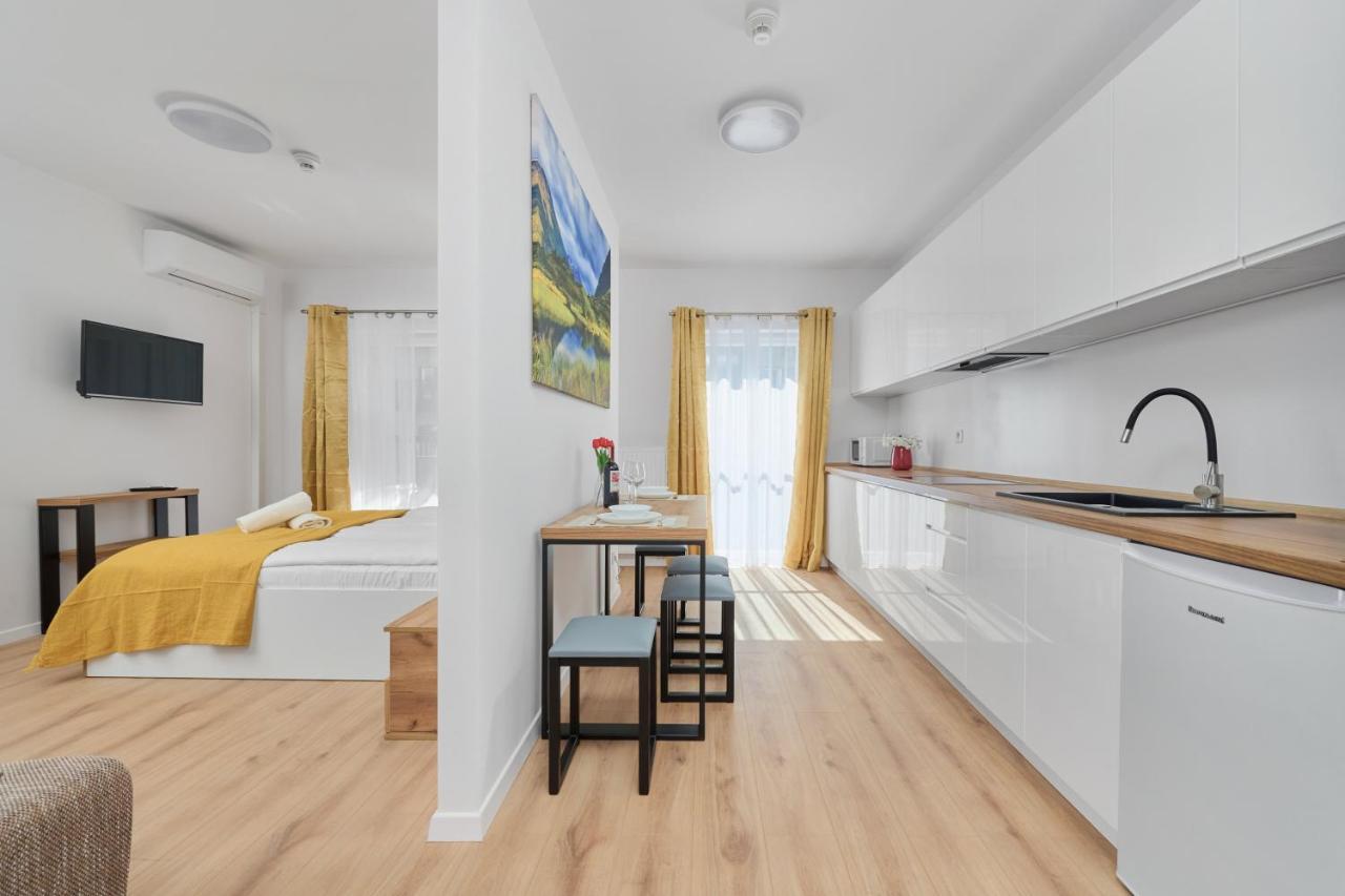Modern Elegance Apartments Wroclaw With Ac By Noclegi Renters Extérieur photo